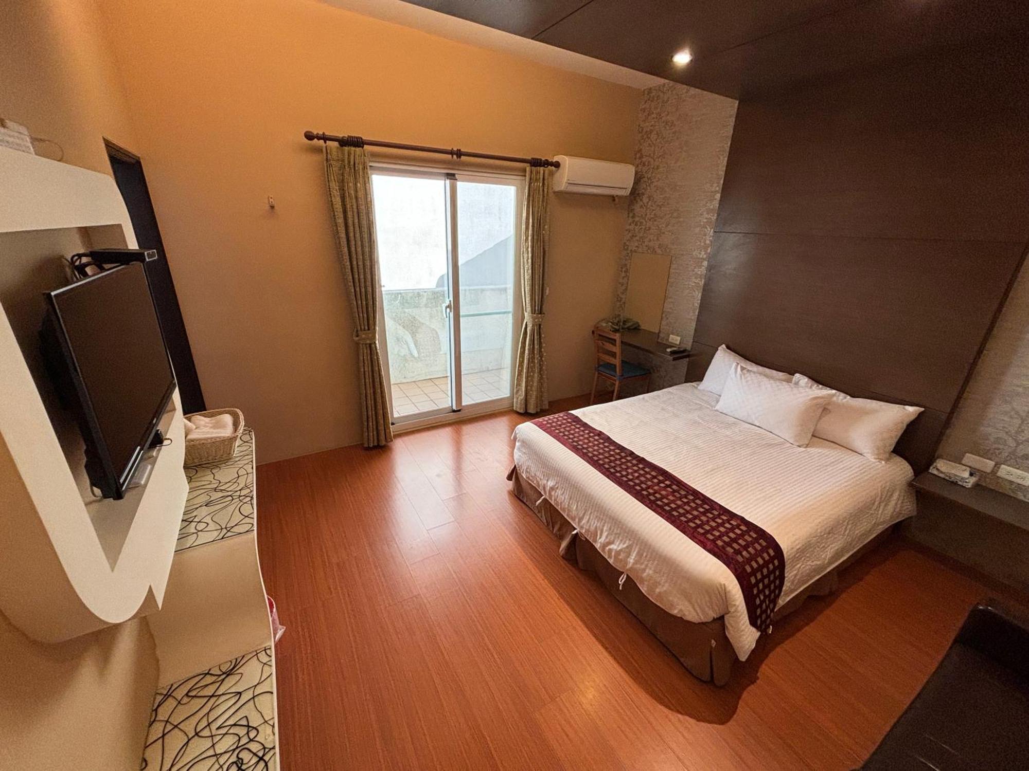 Lohas Taitung B&B ภายนอก รูปภาพ